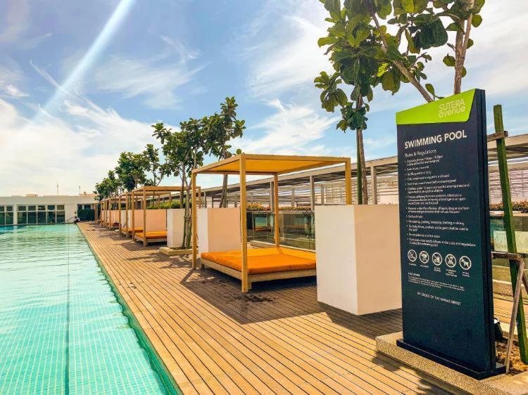 Апартаменты Sutera Avenue Кота-Кинабалу Экстерьер фото